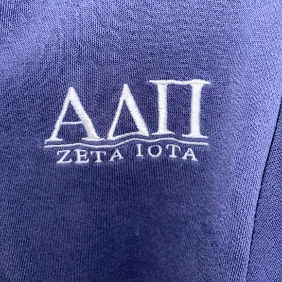 Alpha Delta Pi 1/4 zip - Picture 2 of 4